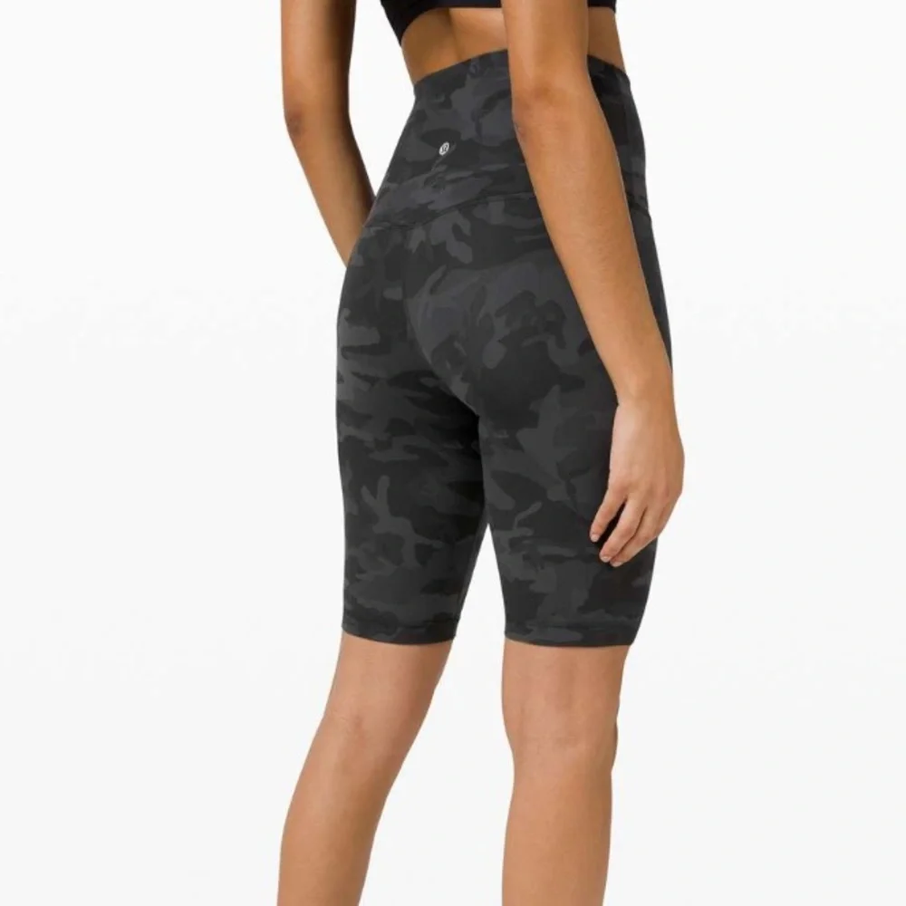 Lululemon Align Super High Rise Short *10” Incognito Camo Multi Grey Size 2